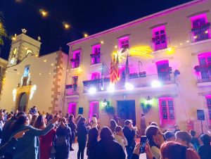 ONDARA ESTRENA IL·LUMINACIÓ NADALENCA PRÒPIA AMB MÉS PUNTS DE LLUM I DECORACIÓ EN CARRERS I PLACES