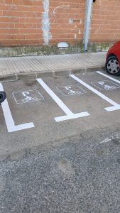 EL VEÏNAT DE PAMIS PROPOSA MESURES DE REGULACIÓ DEL TRÀNSIT PER A REDUIR EL PAS INNECESSARI DE VEHICLES