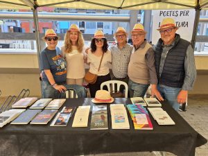 LA PLAÇA MAJOR S’OMPLI DE LLIBRES, MÚSICA I CONVIVÈNCIA EN LA FIRA DEL LLIBRE D’ONDARA