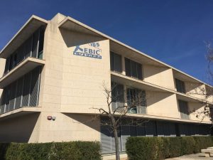 EL PLE D’ONDARA APROVA PER UNANIMITAT UNA MOCIÓ PER EXIGIR MESURES URGENTS DAVANT LA SITUACIÓ DE L’IES XEBIC
