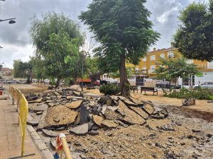 LES OBRES DE REMODELACIÓ DEL PARC DE CAIXA D’ESTALVIS AVANCEN A BON RITME