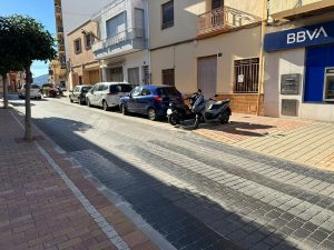 LES REUNIONS DE BARRI CONTINUEN AL CENTRE SOCIAL - CEIP SANCHIS GUARNER AMB EL SEGUIMENT DE LES MILLORES EXECUTADES I NOVES PROPOSTES VEÏNALS