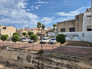 EL VEÏNAT DEL CASC ANTIC TRASLLADA LES SEUES PROPOSTES I INQUIETUDS EN LA REUNIÓ DE BARRI CELEBRADA A ONDARA