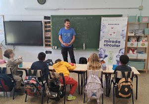 EDUCACIÓ AMBIENTAL PER A CONSTRUIR UN FUTUR MÉS SOSTENIBLE A ONDARA